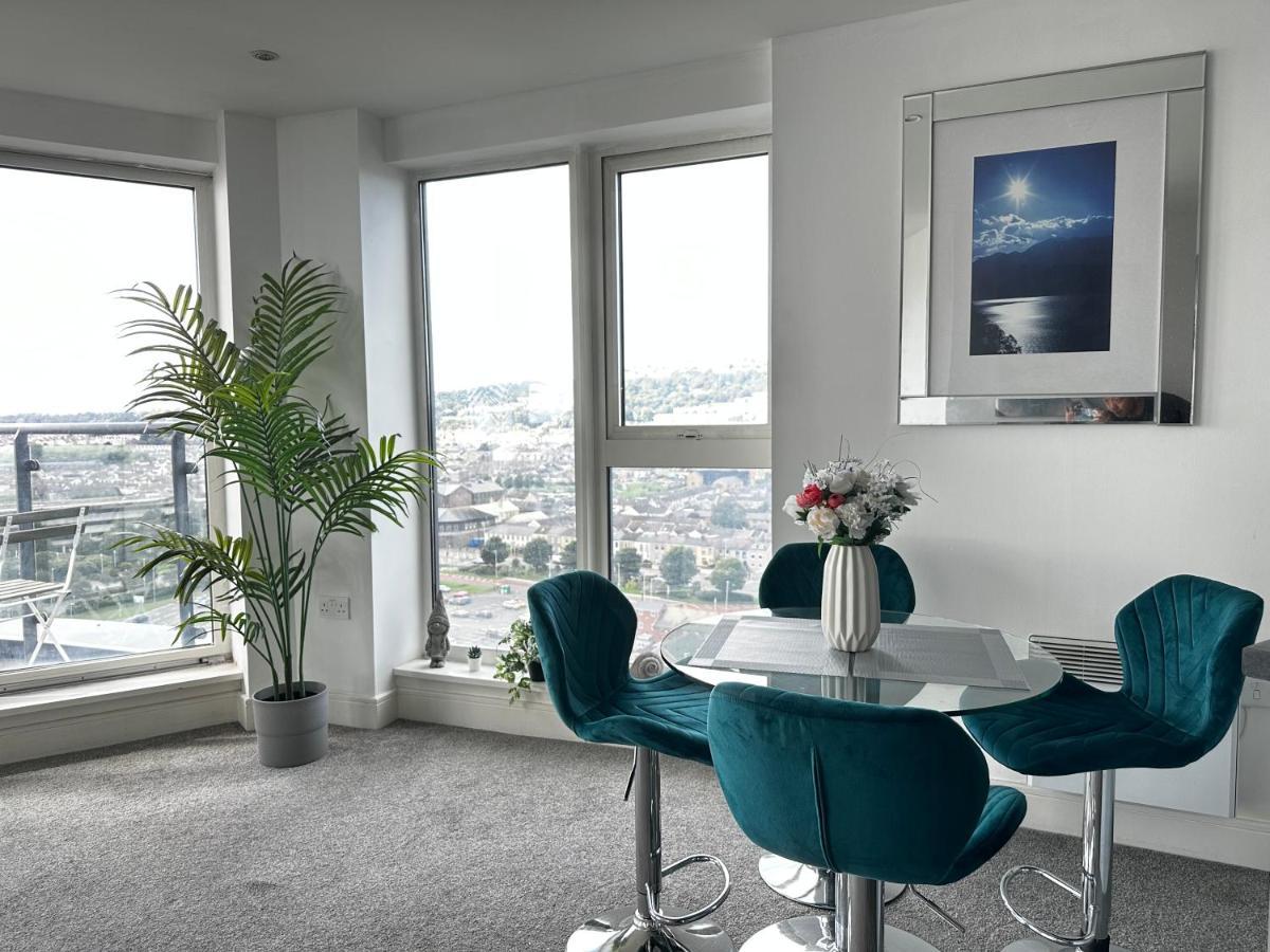 Stunning Ocean & City View Apt Swansea Eksteriør billede